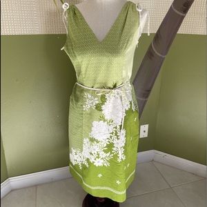Ann Taylor green and white floral cotton dress